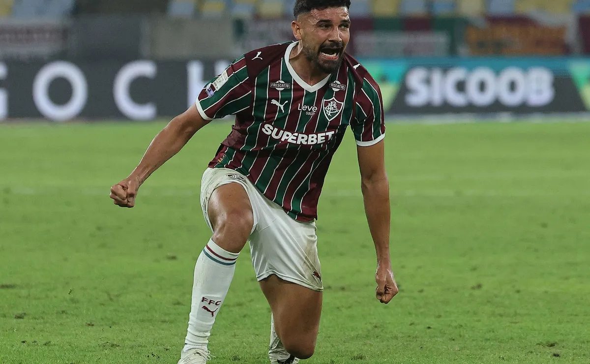 Ignácio se credencia para assumir vaga ao lado de Thiago Silva no Fluminense