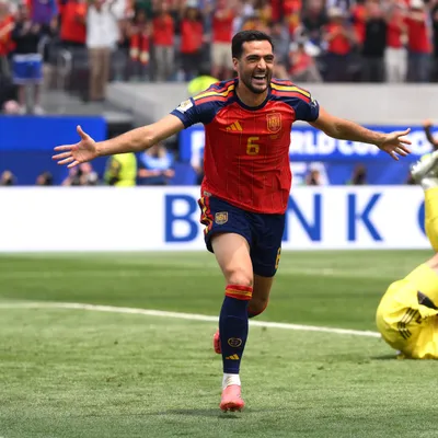 Mikel Merino surge como herói improvável da Espanha na final
