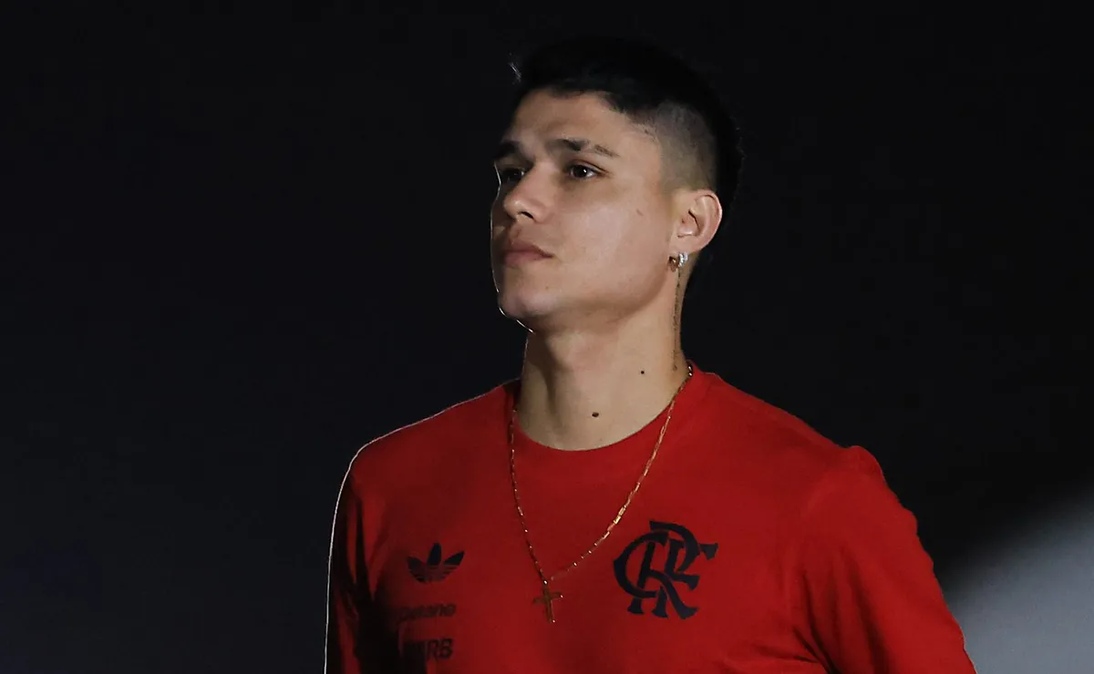 Luiz Araújo tem lesão confirmada no Flamengo e inicia tratamento nos bastidores
