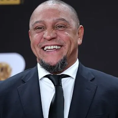 Roberto Carlos lamenta Brasil fora da final da Copa do Mundo