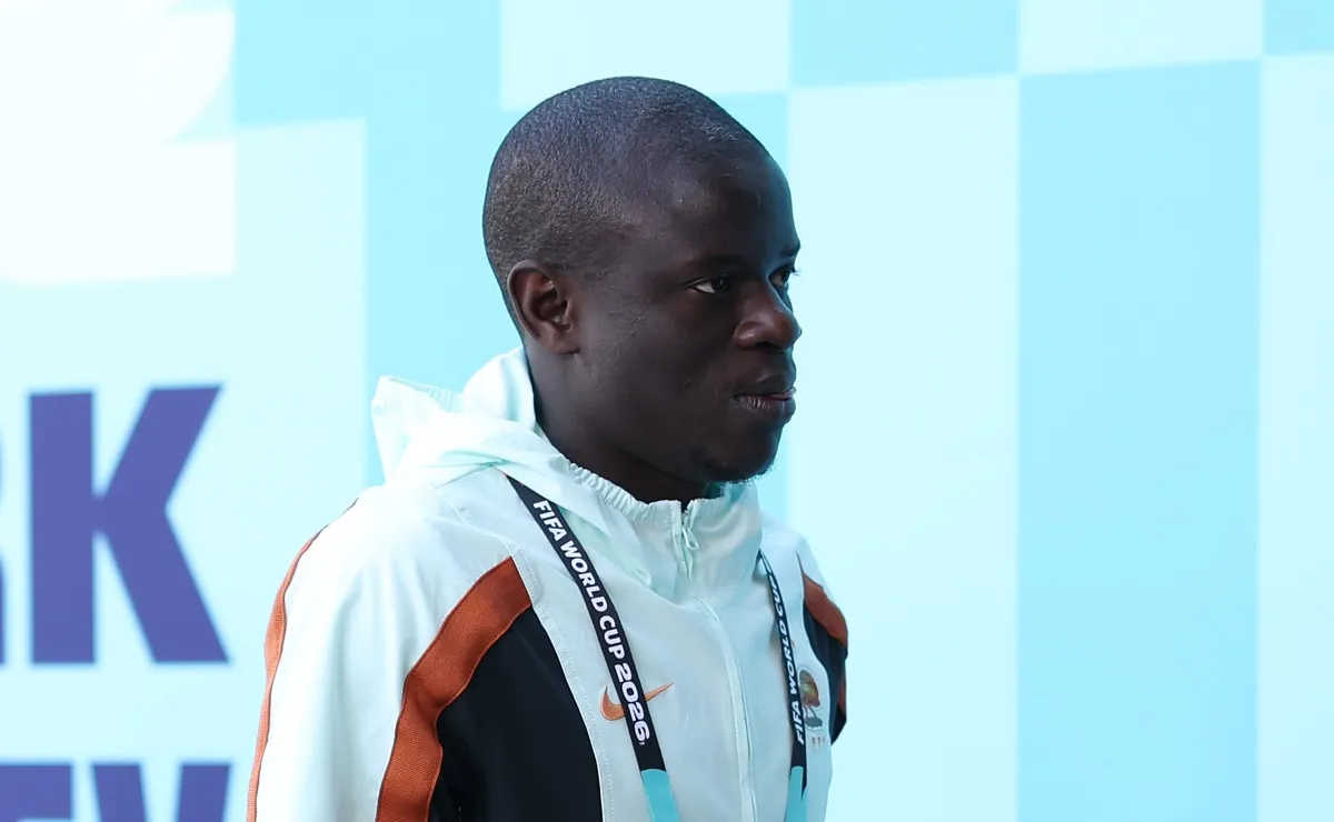 N’Golo Kanté se despede da Copa do Mundo pela França sem entrar em campo e chama atenção