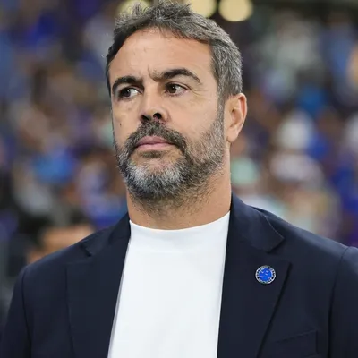 Cruzeiro não descarta nova contratação e pode investir até 10 milhões de euros em atacante