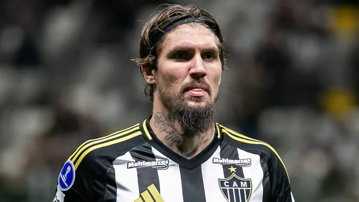 Lyanco fala sobre a ruptura completa do tendão de Aquiles que sofreu pelo Galo