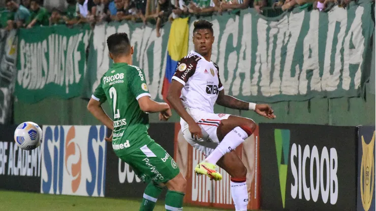 Bruno Henrique jogador do Flamengo durante partida contra o Chapecoense. Foto: Renato Padilha/AGIF