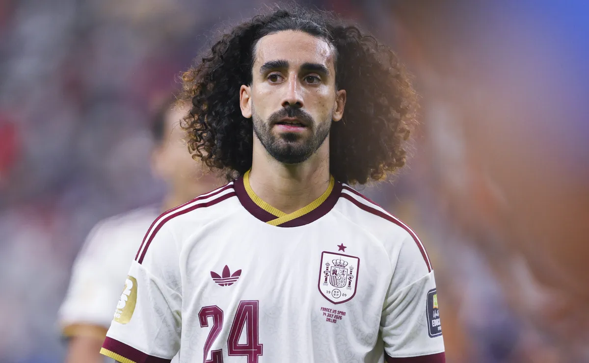 Cucurella conquista segundo título de Copa do Mundo em um ano após vencer Mundial de Clubes