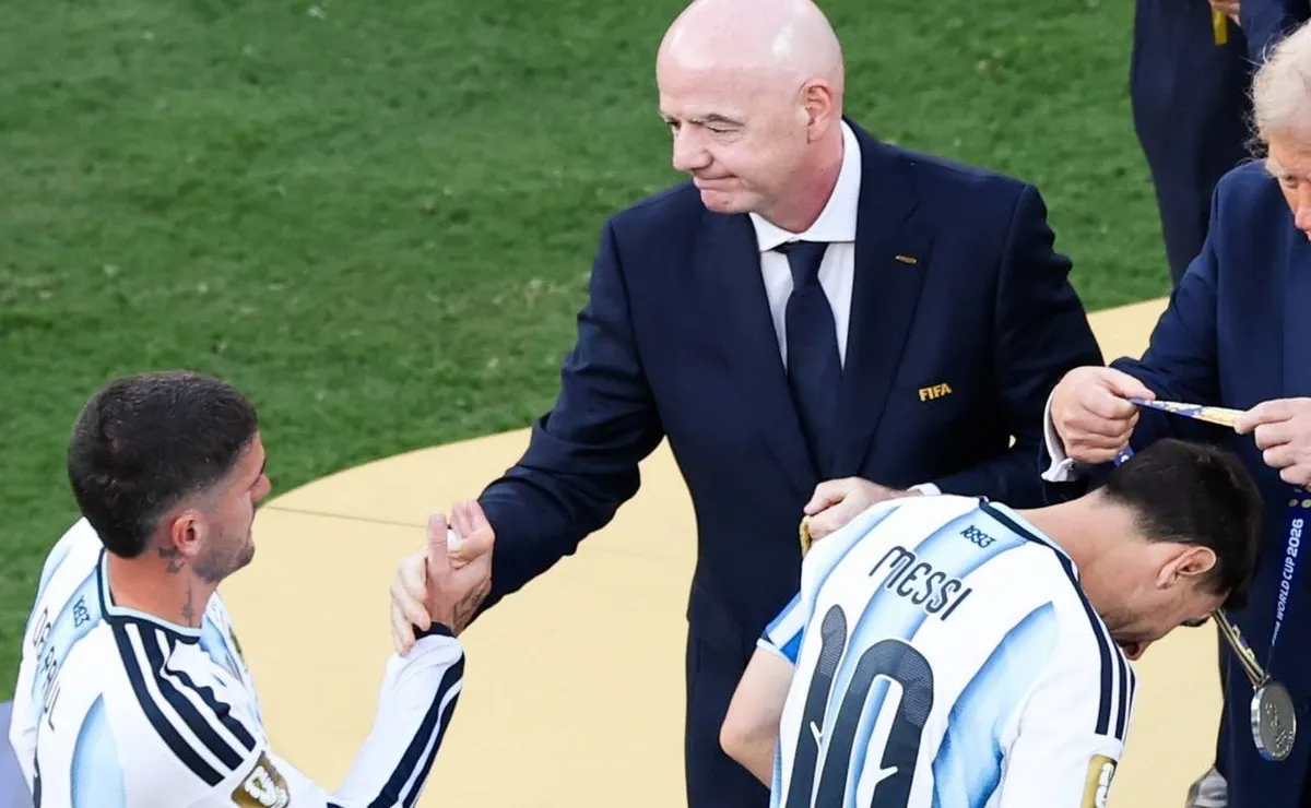 Argentina perde o título, mas ganha reverência histórica da Fifa e Conmebol