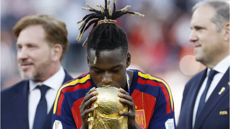 Nico Williams foi campeão da Copa do Mundo. Foto: Maurice van Steen/IMAGO/ANP