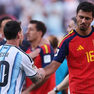 Rodri exalta lágrimas de Messi: "Por tudo que representa"