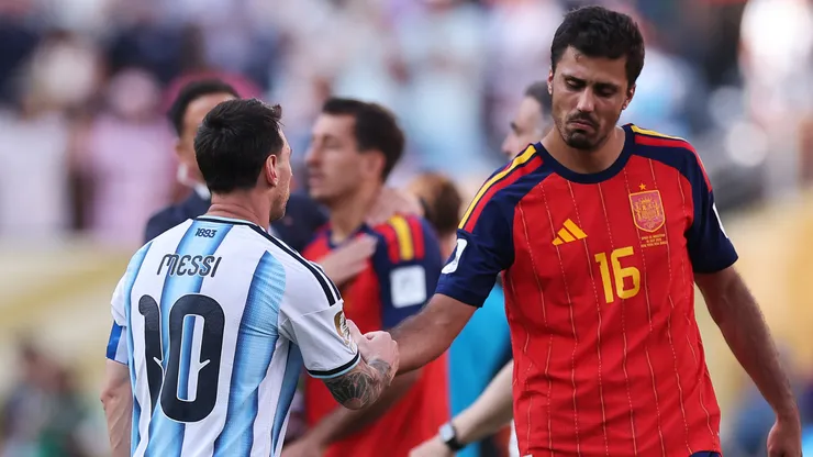 Rodri exalta Messi após choro do astro. Foto: Carl Recine/Getty Images
