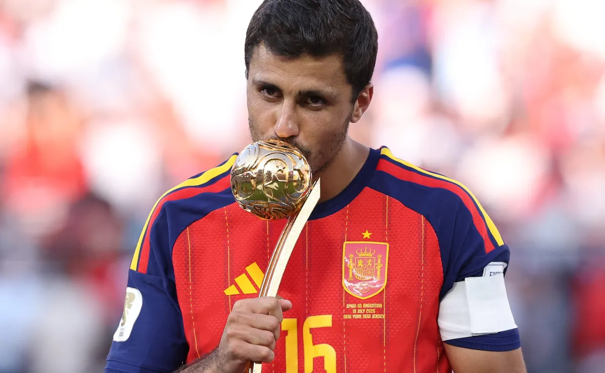 Felipe Melo questiona escolha de Rodri como melhor jogador da Copa: “Eu daria pro Messi”