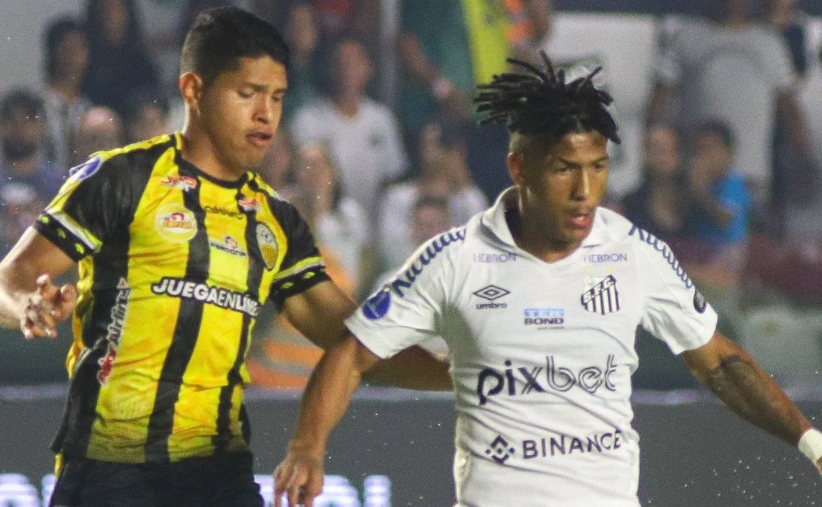 Santos tenta conquistar primeira vitória oficial na Venezuela após quatro empates em quatro partidas