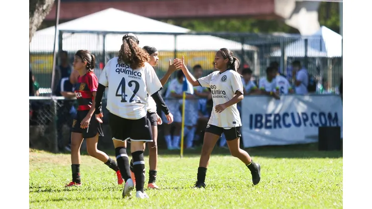 Corinthians estreia com vitória. Foto: Andrezza Elídio/IberCup