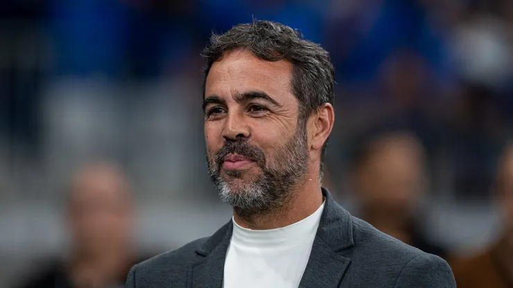 Artur Jorge tecnico do Cruzeiro durante partida contra o Barcelona de Guayaquil no estadio Mineirao pelo campeonato Copa Libertadores 2026.