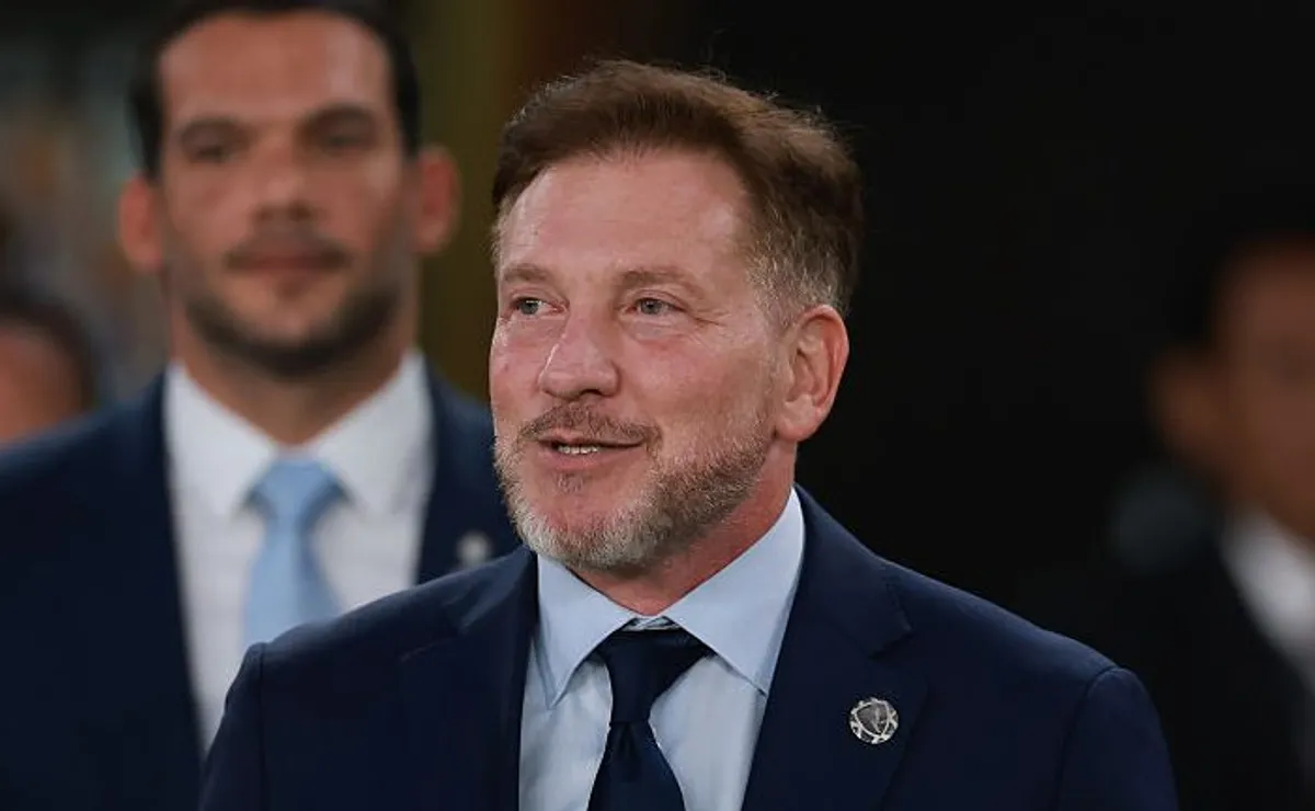 Presidente da Conmebol, Alejandro Domínguez, defende Copa com 64 seleções: “Vamos trabalhar para garantir”