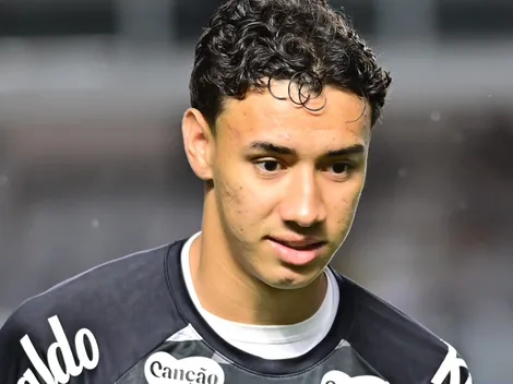 Torcida do Flamengo indica contratações de Bontempo e Rollheiser