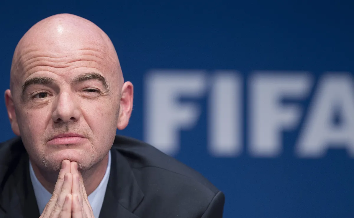 São Paulo é punido pela FIFA com transfer ban; e como fica a situação dos reforços?
