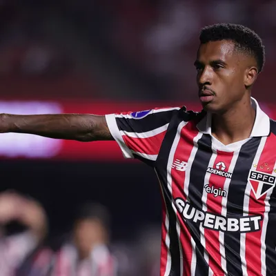 Marcos Antônio deve permanecer no São Paulo nesta janela de transferências