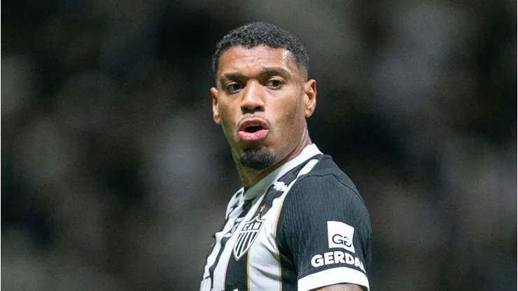 Ruan jogador do Atletico-MG comemora seu gol durante partida contra o Bahia no estadio Arena MRV pelo campeonato Brasileiro A 2026.