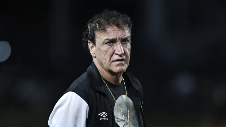 Cuca durante o triunfo santista fora de casa