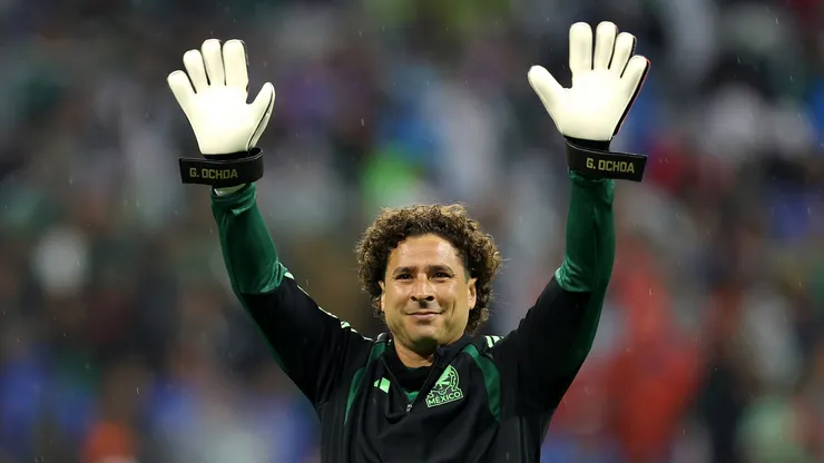 Ochoa anunciou sua retirada do futebol