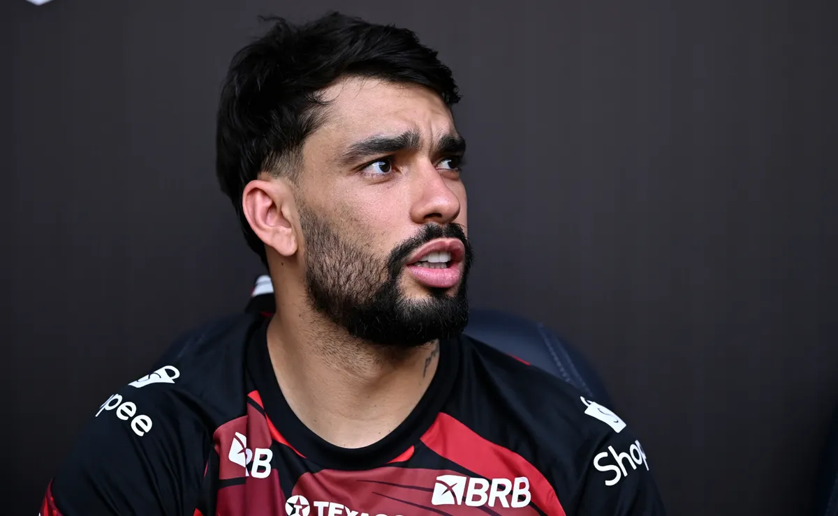 Paquetá e Luiz Araújo puxam a lista de desfalques do Flamengo contra a Chapecoense