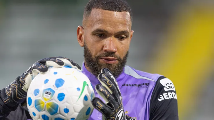 Everson não se calou após empate contra Bahia - Foto: Liamara Polli/AGIF