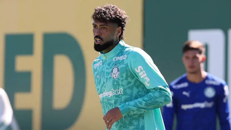 Barboza durante treino na Academia de Futebol Palestrina - Foto: Cesar Greco/Palmeiras/by Canon