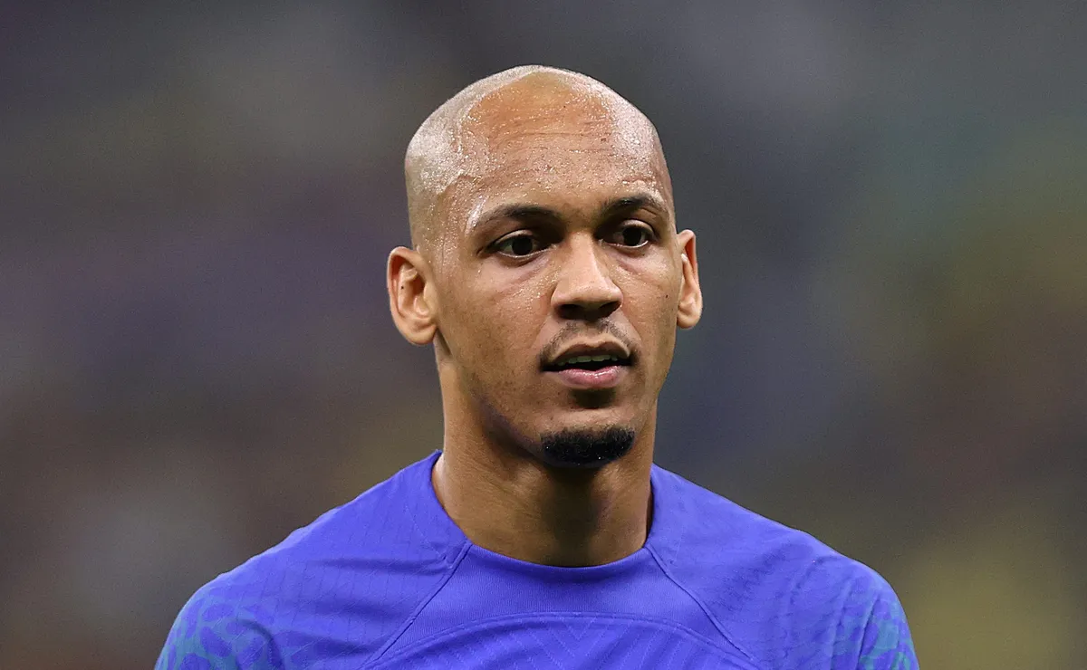 Palmeiras vê negociação por Danilo com pessimismo, e pressão para contratar Fabinho cresce na diretoria