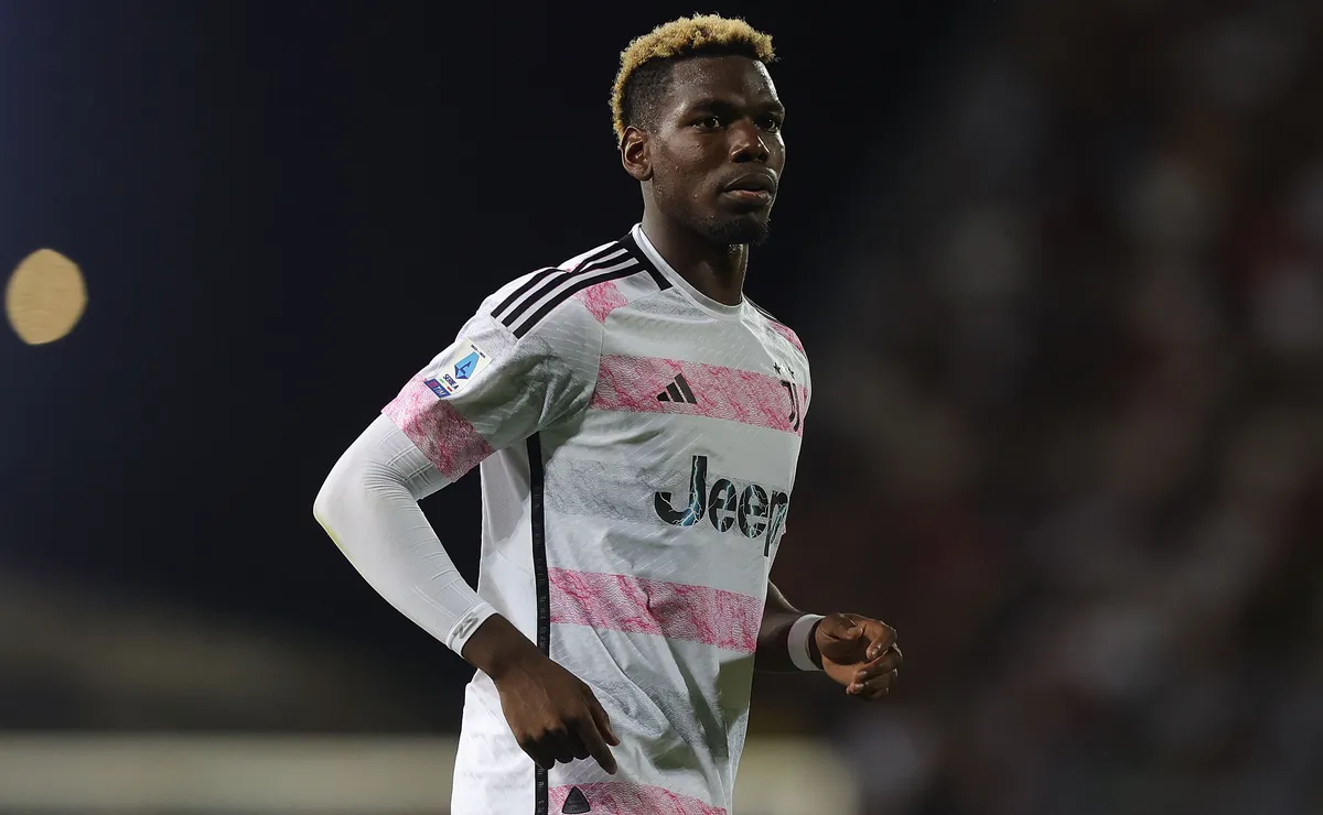 Mônaco, de Filipe Luís, prepara saída de Paul Pogba após nova lesão de volante francês