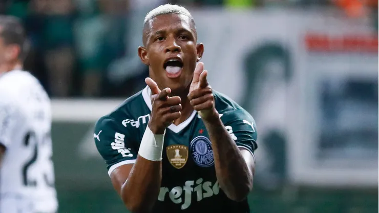 Danilo é o grande alvo de Leila Pereira para fechar o ciclo de contratações no Palmeiras em 2026