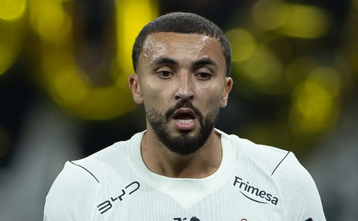 Zakaria Labyad ganha força no Corinthians durante intertemporada e deve substituir Garro contra o Remo