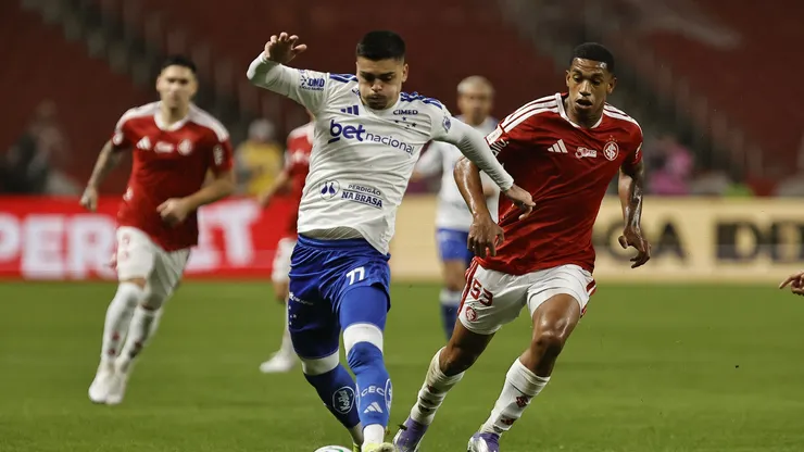 Gabriel Pec se machucou contra o Internacional