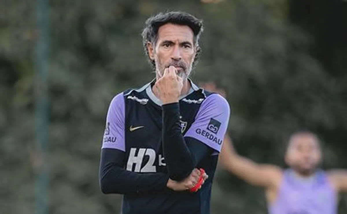Domínguez herda e repete vacilos que custam caro ao Atlético no Brasileirão