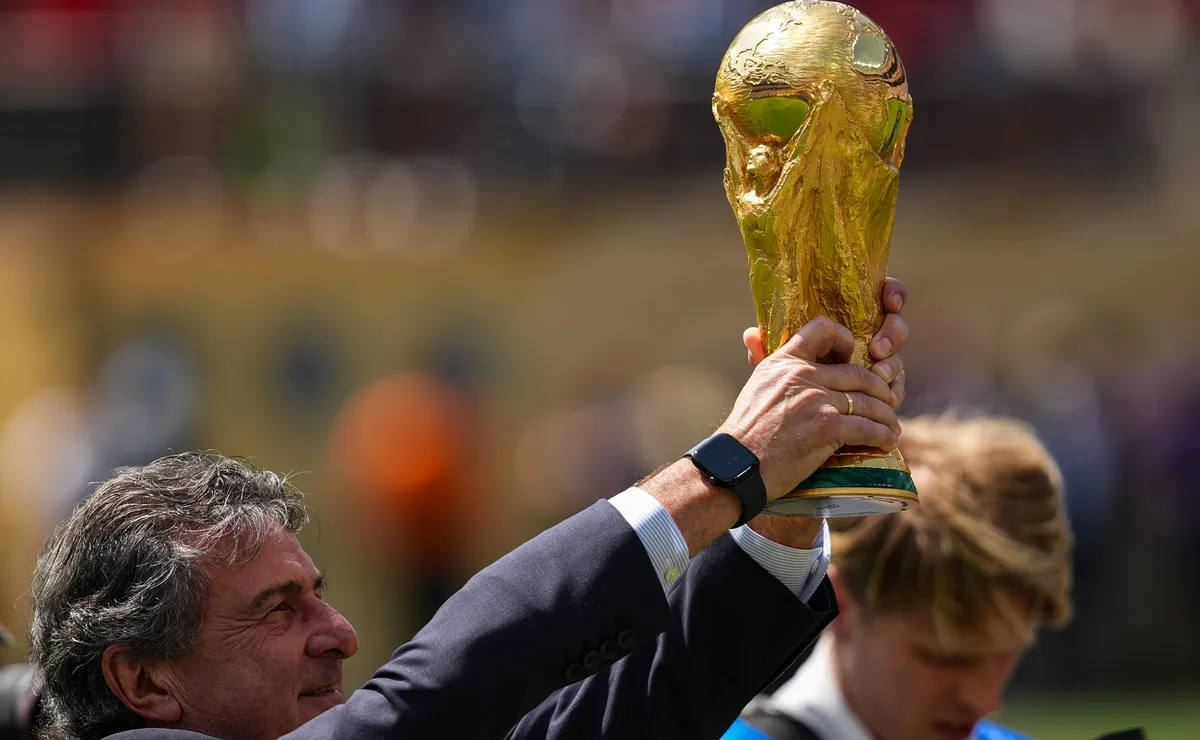 Ídolo da Argentina, Mario Kempes descarta teoria da conspiração na final da Copa do Mundo