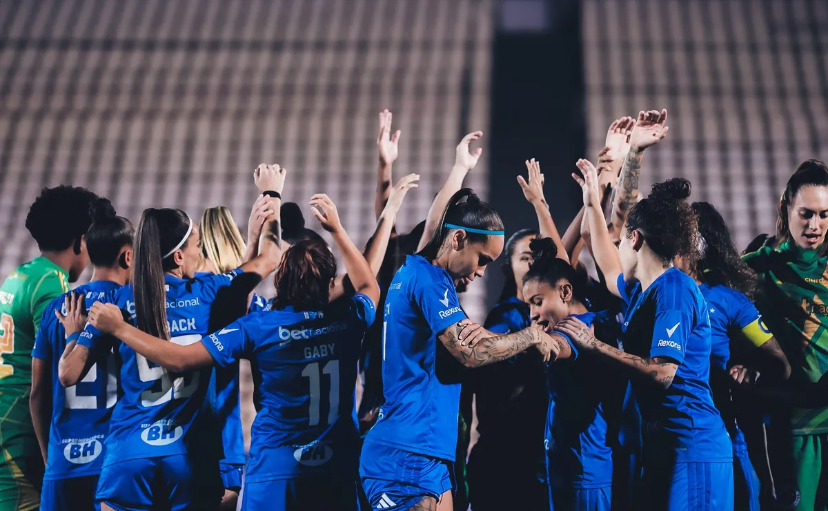 Cruzeiro x São Paulo no Brasileirão Feminino: veja preços e como comprar ingressos para o jogo