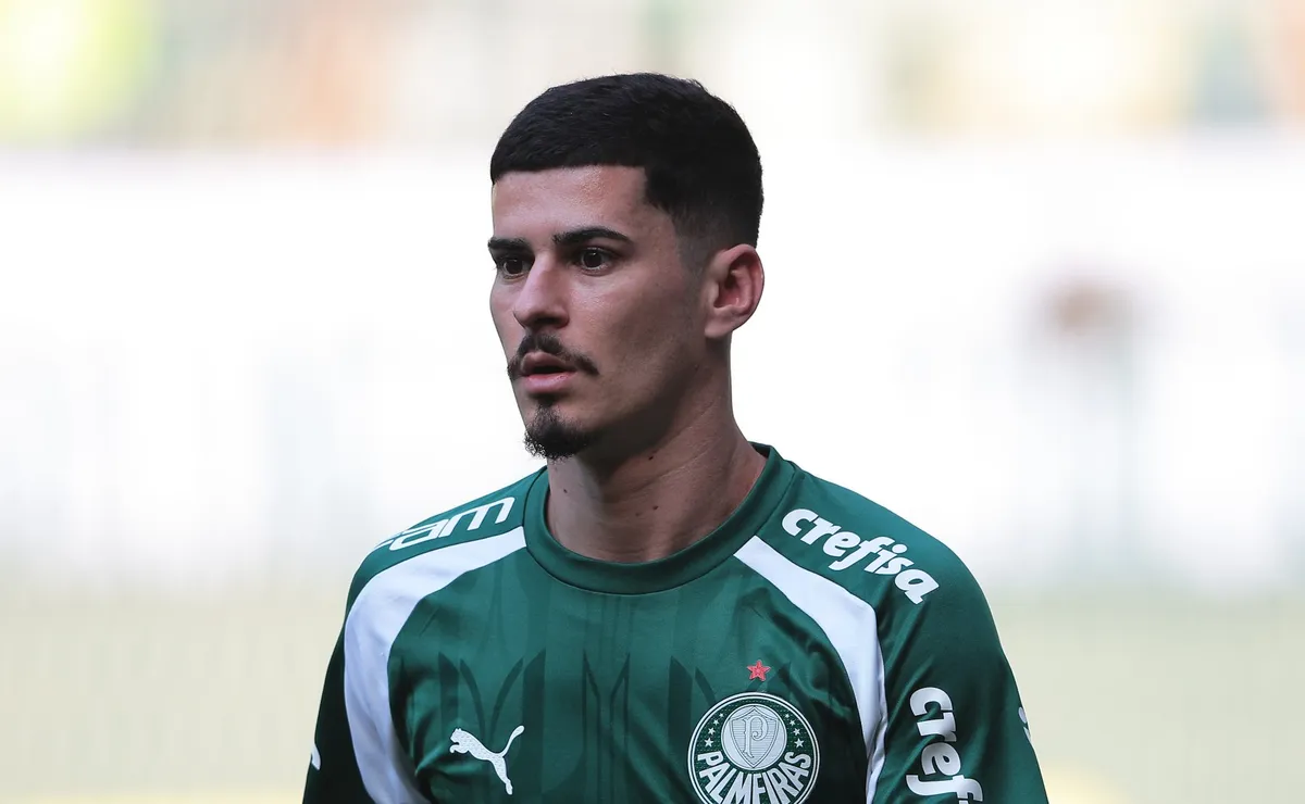 Palmeiras exige R$ 29 milhões por Rômulo, e Grêmio descarta contratação após sondagem