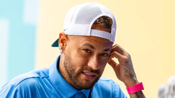 ESTADOS UNIDOS - NOVA YORK - 05/07/2026 - COPA DO MUNDO 2026, BRASIL X NORUEGA - Neymar Jr jogador do Brasil durante chegada da equipe para partida contra o Noruega no estadio MetLife Stadium pelo campeonato Copa Do Mundo 2026. Foto: Rodolfo Buhrer/AGIF