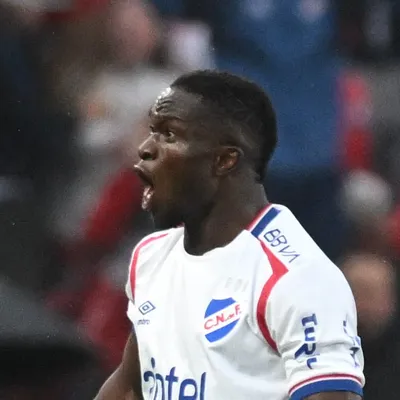 Vasco negocia com Christian Ebere, do Cruz Azul