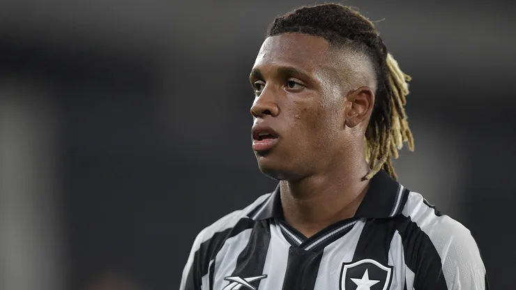 Danilo. Foto: Thiago Ribeiro/AGIF