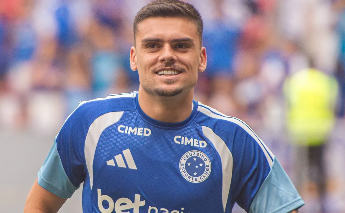 Pedrinho BH não perde tempo e Cruzeiro vai ao mercado após Gabriel Pec sofrer grave lesão
