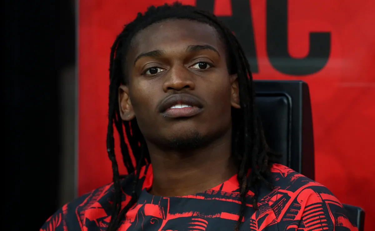Rafael Leão não descarta jogar pelo Corinthians e faz elogios: “As instalações estavam muito boas”