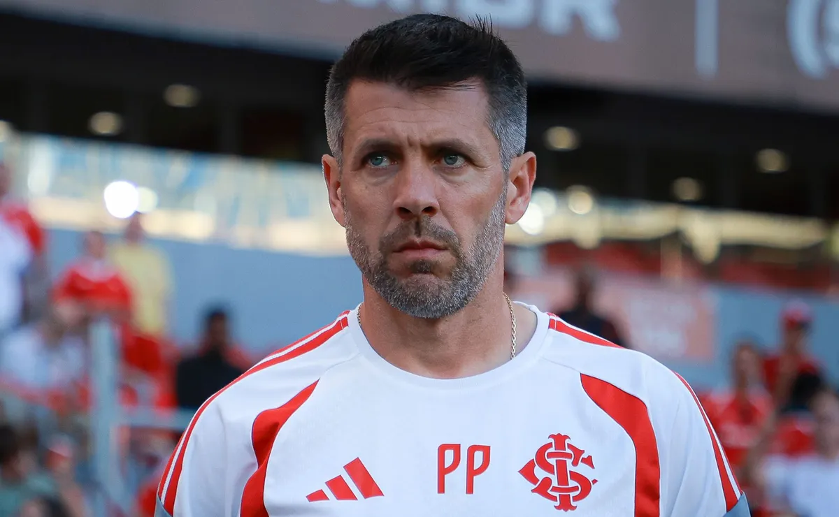 Pezzolano prepara mudanças no Internacional para enfrentar o Athletico-PR no Brasileiro