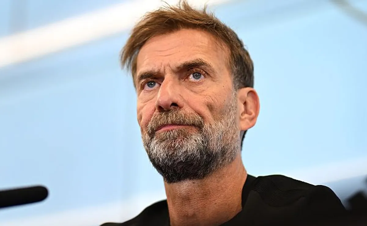 Klopp exige respeito ao ser anunciado na Alemanha e alerta sobre contrato