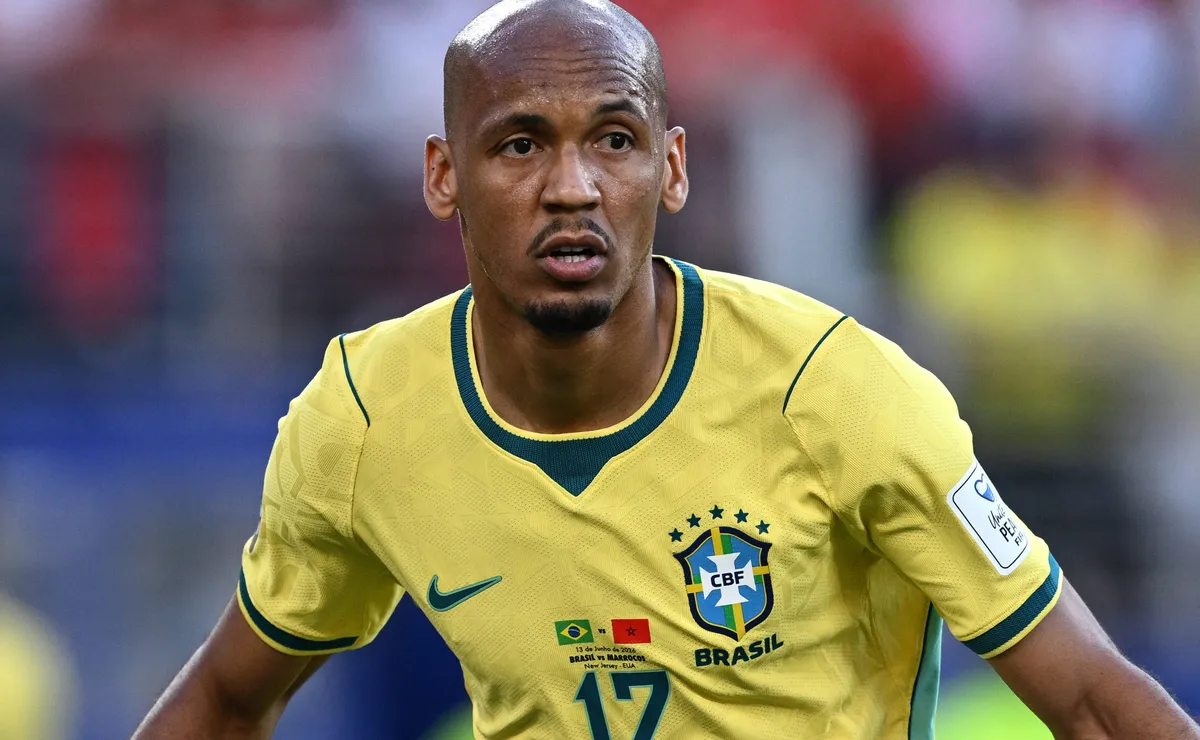 Flamengo descarta Fabinho e não pensa em buscar novo volante para substituir Erick Pulgar