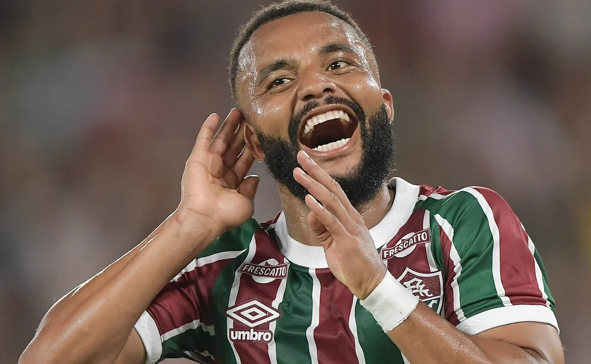 Samuel Xavier se declara ao Fluminense e projeta briga por títulos: “Comigo não é diferente”