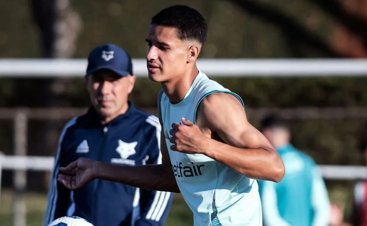 Murilo Rhikman e mais 2 jogadores do Cruzeiro devem ser incluídos em troca com Sport por Zé Lucas