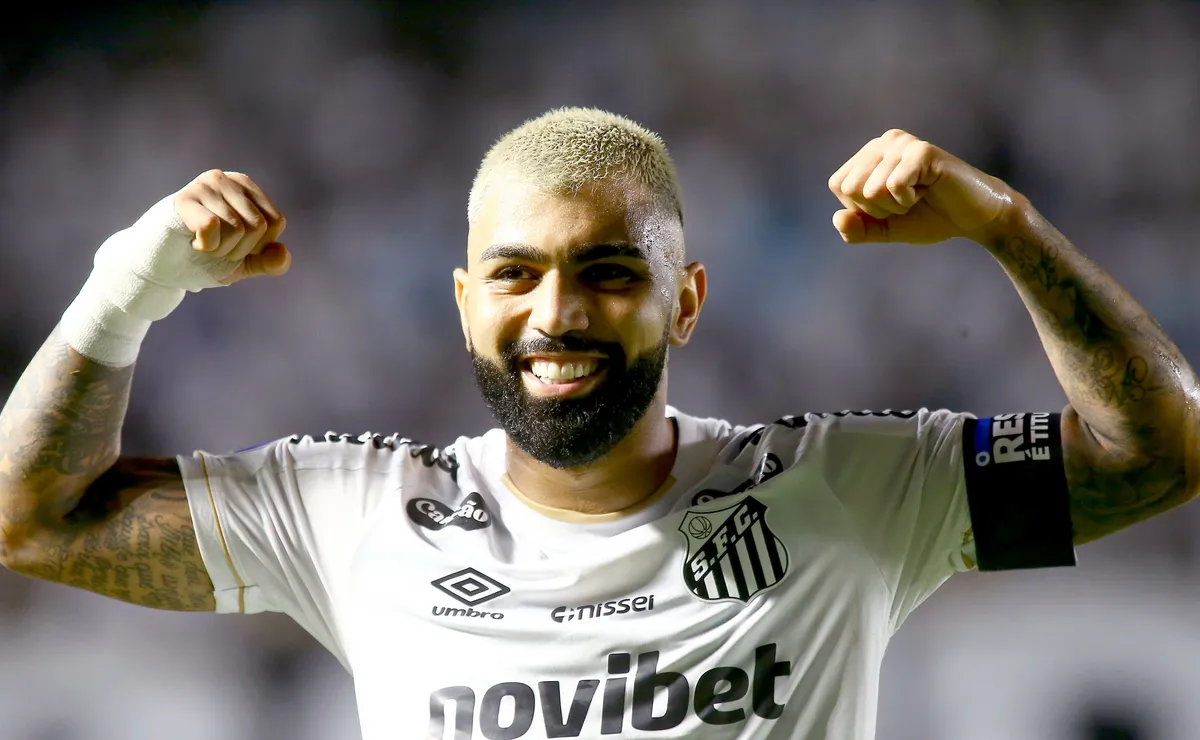 Gabigol pode alcançar a marca de 100 gols pelo Santos contra a Chapecoense