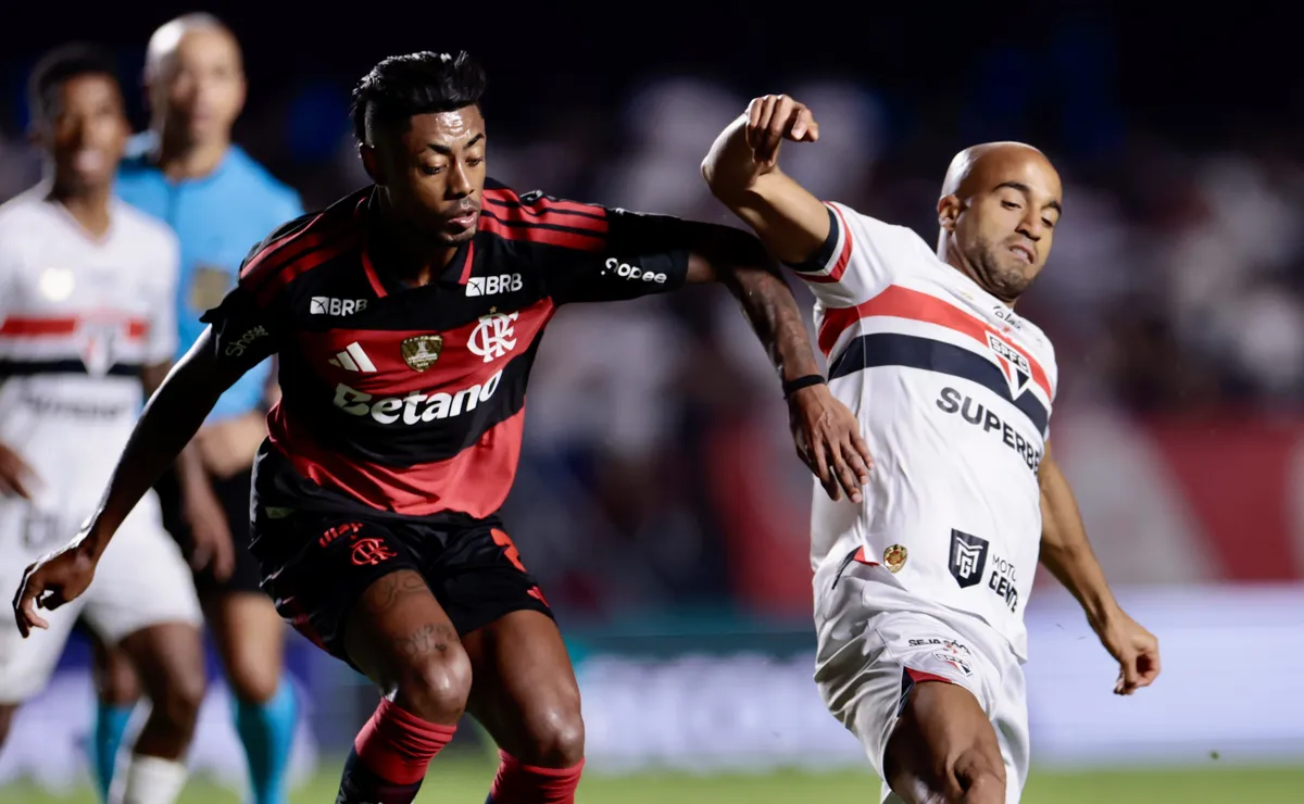 Vidente projeta vitória do Flamengo sobre o São Paulo no Maracanã pelo Brasileirão