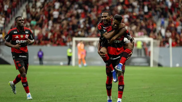Copyright: Gabriel Lima/Fotoarena/Alamy.