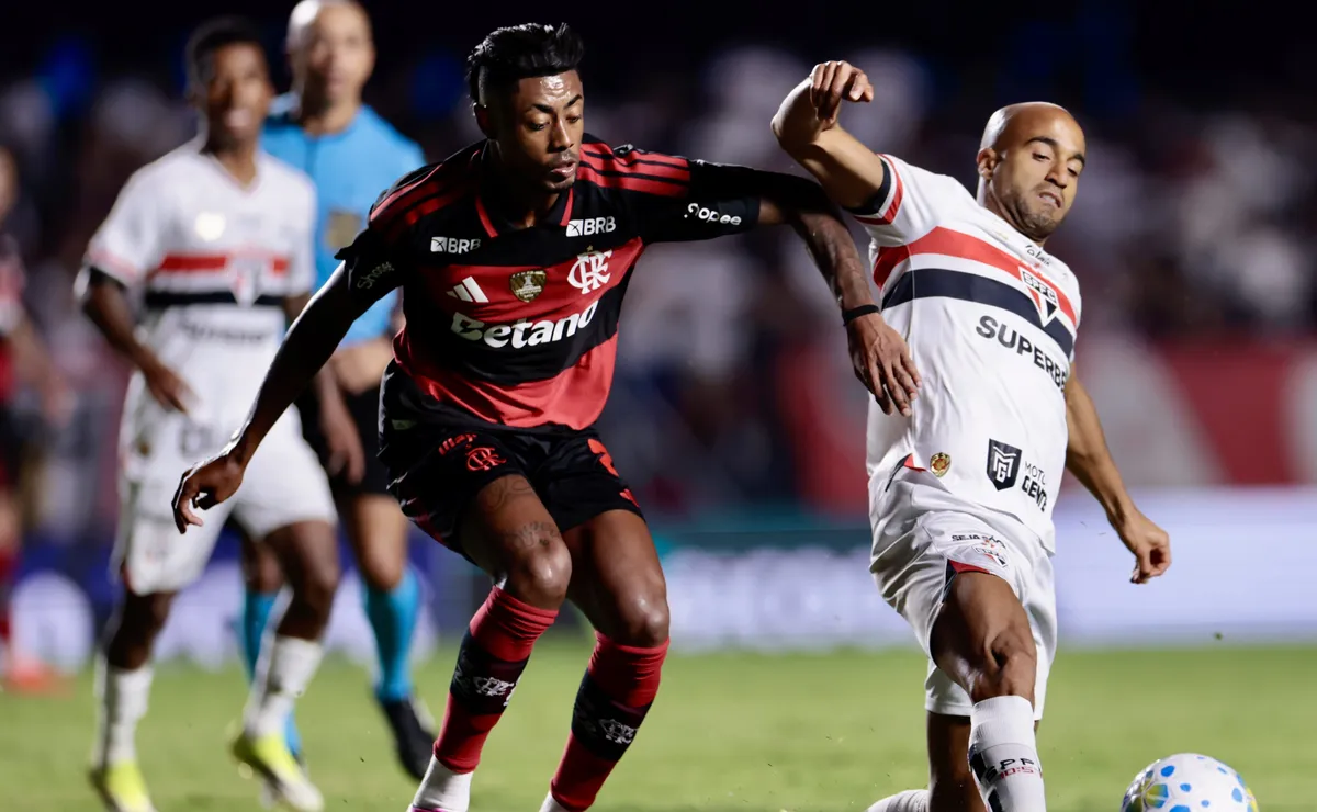 Flamengo x São Paulo: vidente aponta energias favoráveis para vitória do rubro-negro pelo Brasileirão